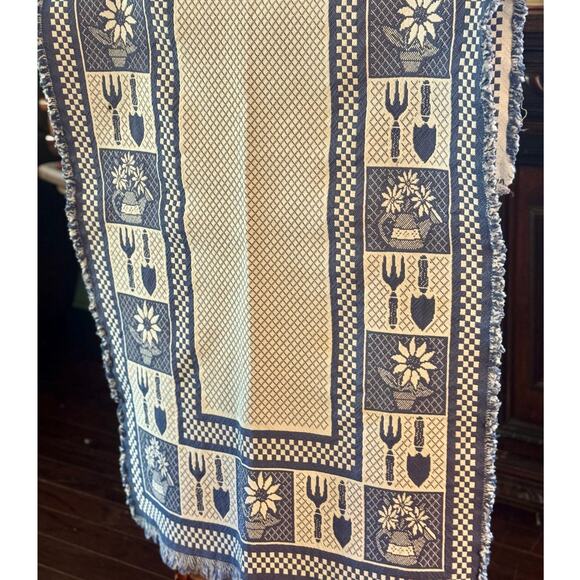 Vintage Country Kitchen Woven Tapestry Rug / Wall Hanging – Garden Motif - Picture 4 of 4